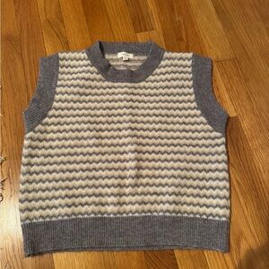 Debut Gray and Cream Knit Sweater, Size XS
